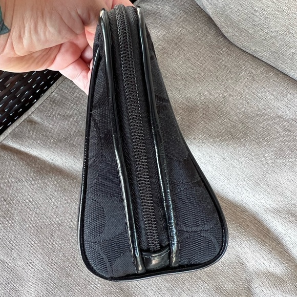 Coach Cosmetics Bag - Picture 5 of 5
